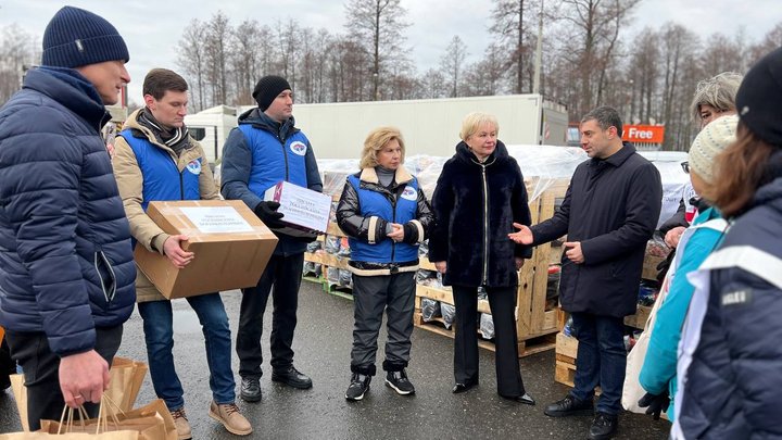 "Люди втрачають фокус": у Києві родичі і друзі військовополонених та зниклих безвісти знову зібралися на пікет