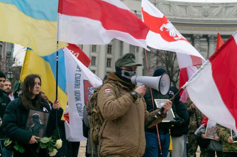 "Білоруси-патріоти на боці України": у Києві провели марш у пам'ять про Героя України Михайла Жизневського