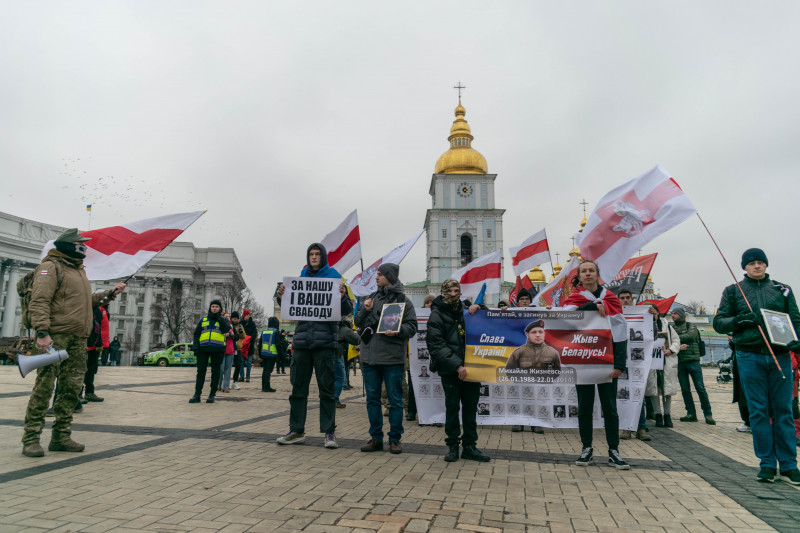 "Білоруси-патріоти на боці України": у Києві провели марш у пам'ять про Героя України Михайла Жизневського