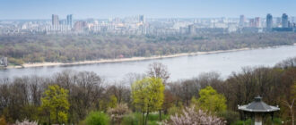 В Киеве зафиксировано два температурных рекорда