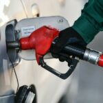 Бензин в Украине начнут смешивать со спиртом: что будет с ценами