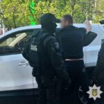 Правоохоронці заявили, що викрили у Києві афериста, який обіцяв прилаштувати на службу в управління розвідки