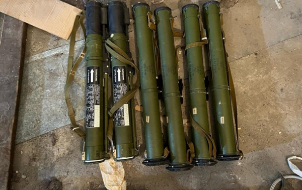 В Киеве обнаружили крупный схрон с оружием