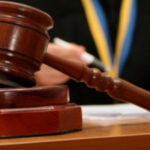 Оставили новорожденного на улице: на Киевщине будут судить родителей