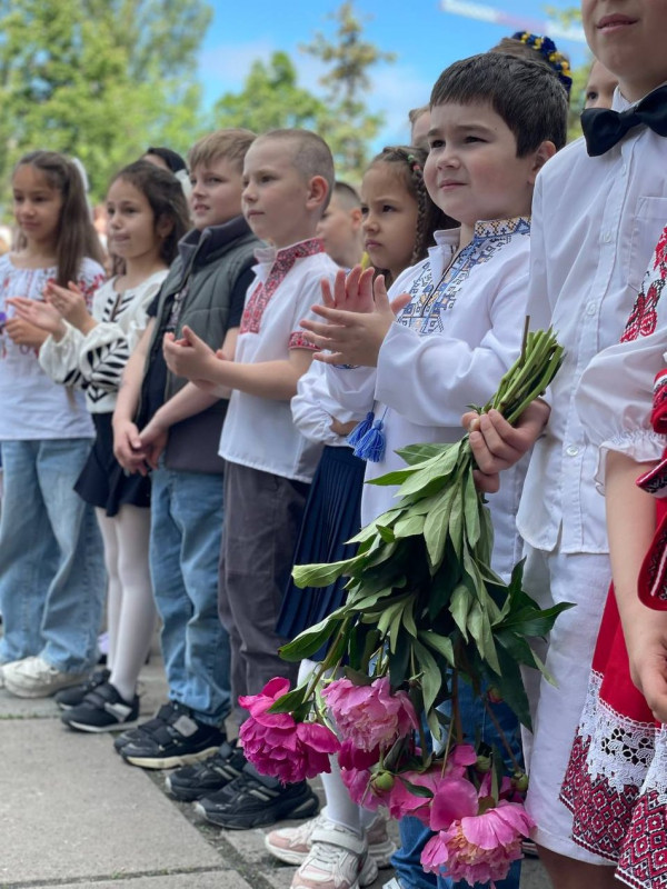У київських школах пролунав останній дзвоник