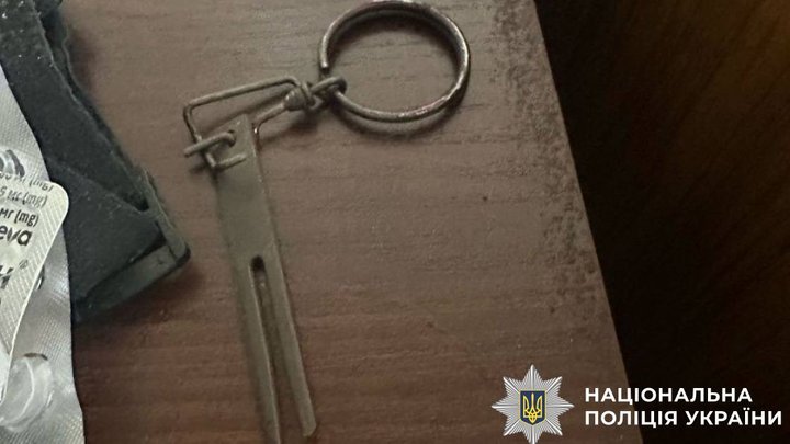 На Київщині вибухнула граната, пораненого хлопця госпіталізували, а його батька — затримали