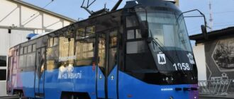 На столичній Воскресенці перекриють рух транспорту на тиждень: трамваї курсуватимуть зі змінами
