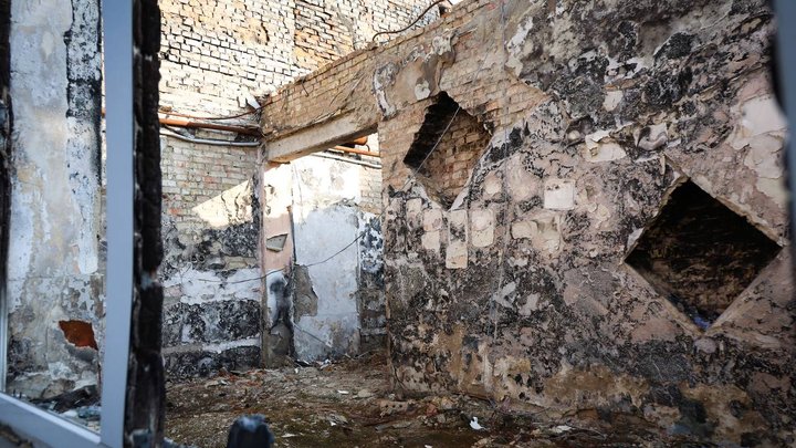 На Київщині перевірять підрядників, які зривають терміни відновлення будинків, поруйнованих обстрілами РФ