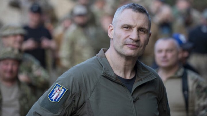 Кличко поскаржився, що Зеленський намагається його дискредитувати, а в країні встановити авторитаризм