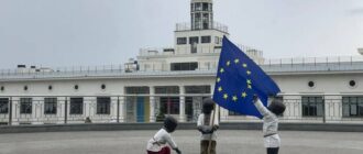 Малюків-засновників Києва до Дня Європи одягли у тематичне вбрання
