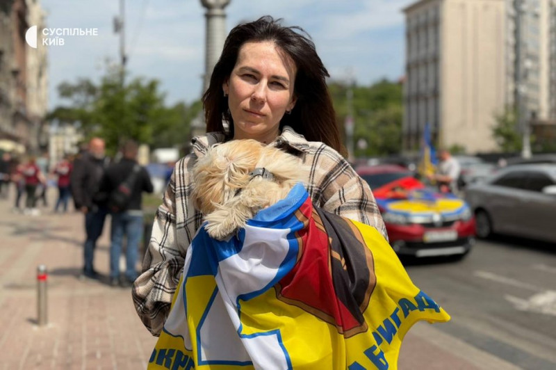 "Ці імена не мають забути": в центрі Києва пройшов автопробіг на підтримку зниклих безвісти та полонених із 32 ОМБр