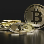 Биткоин начал резко расти: почему курс приблизился к $99 000