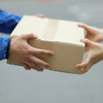 Сравним Укрпочту, Новую почту, Meest и Delivery: какие цены и сроки доставки