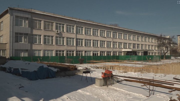 У Києві на Позняках будують нове укриття