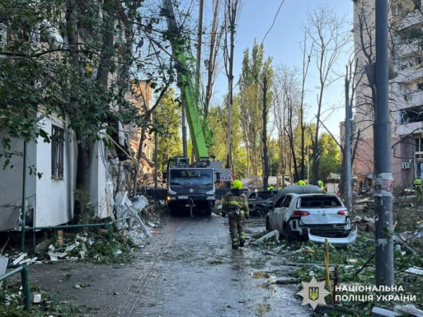 Комбінований удар по Києву: кількість загиблих зросла до 9, серед них дитина