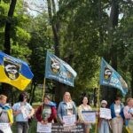 "Борітеся — поборете": акція-нагадування про військовополонених та зниклих безвісти відбулася у Києві