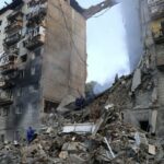 Загиблі люди, десятки постраждалих і поруйновані будівлі: що відомо про нічну масовану атаку РФ на Київ