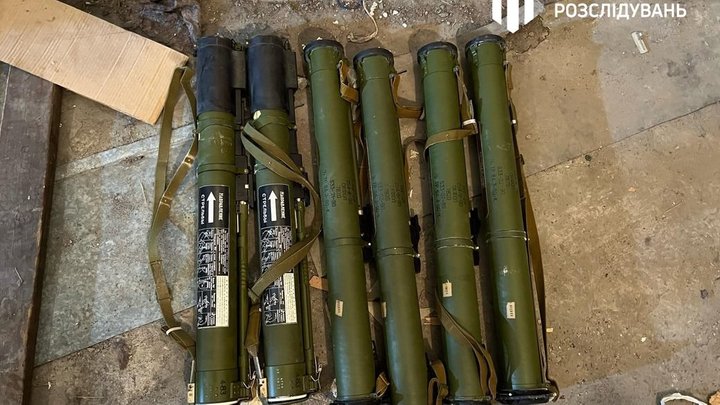 Вартість арсеналу сягає близько 7 млн грн: ДБР передало ЗСУ зброю, яку знайшли в одному із київських гаражів