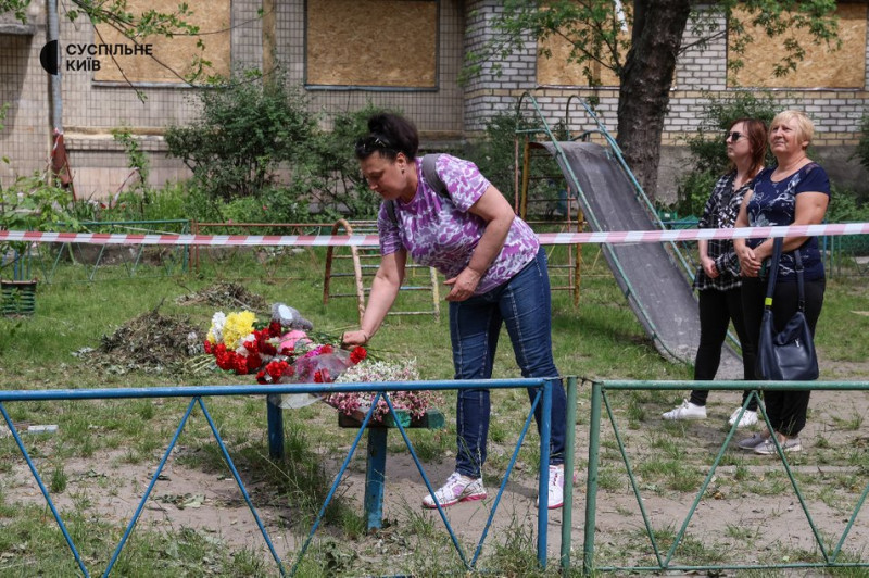 У Києві зросла кількість загиблих через атаку РФ по будинку в Солом'янському районі до 23