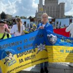 "Зниклі мають бути знайдені, а не забуті": у Києві відбулася акція на підтримку полонених та зниклих безвісти воїнів