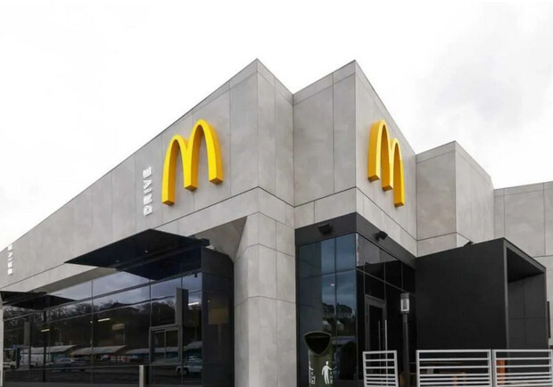 В одном из киевских McDonald's отказались впустить людей в убежище во время тревоги. 