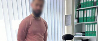 В Киеве сотрудник МВД торговал "красивыми" автомобильными номерами