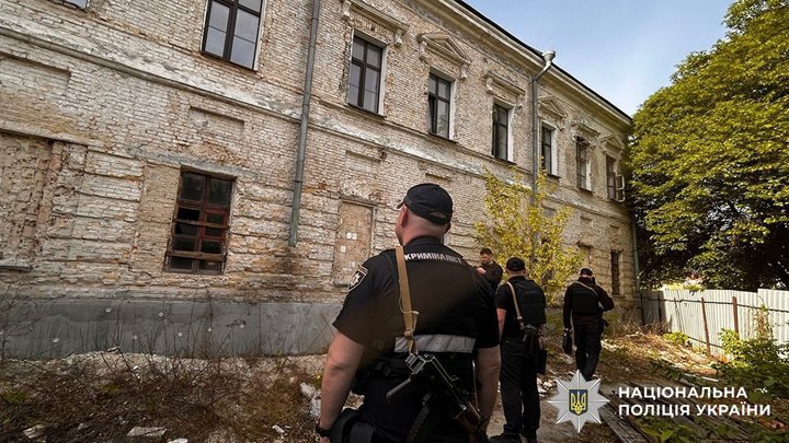 У Києві суд повернув місту садибу із середньовічними Вознесенськими печерами, де планувалося будівництво