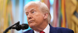 Трамп поговорил с Путиным после атаки дронов на российские авиабазы