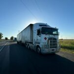 Щоб зберегти дорожнє покриття: у Києві через спеку обмежать рух вантажівок