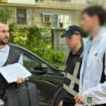 В Киеве мужчина поджег автомобиль военного по заказу РФ