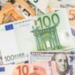 Курс валют в Україні 13 липня 2025 року: скільки коштує долар та євро
