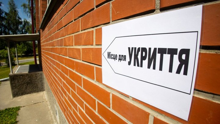 Начальник КМВА Ткаченко не розуміє, чому у Києві не встановлюють мобільні укриття