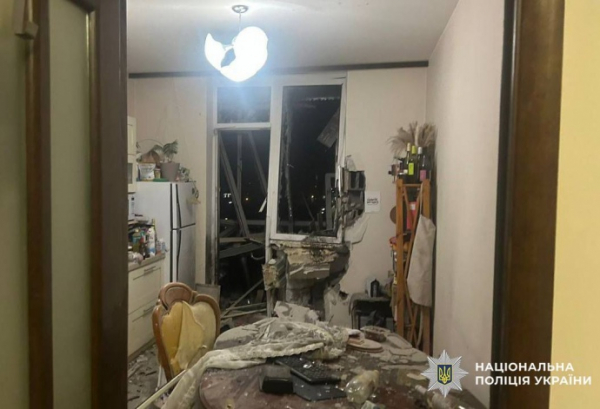 Поліція показала наслідки російської атаки у Києві