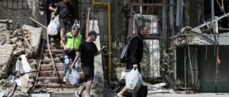 Свисток і вода — речі, які допоможуть врятуватися під завалами: поради ДСНС