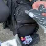 У Києві чоловік обікрав пожежника, коли той усував наслідки російської атаки — прокуратура