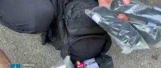 У Києві чоловік обікрав пожежника, коли той усував наслідки російської атаки — прокуратура