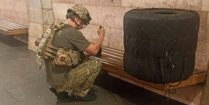 взрывотехник, метро, подозрительный предмет