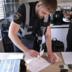 Щомісяця заробляли близько мільйона грн на фальшивих довідках МСЕК: правоохоронці підозрюють киян