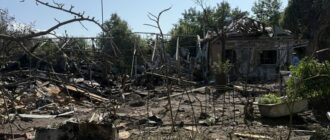 "Тільки відбудувалися і знову влучання": мешканці Бучі про руйнування, заподіяні російськими дронами