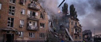 У Києві усунули наслідки нічного російського обстрілу — ДСНС