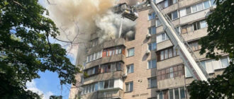 В Киеве мужчина взорвал квартиру, чтобы не впустить полицию