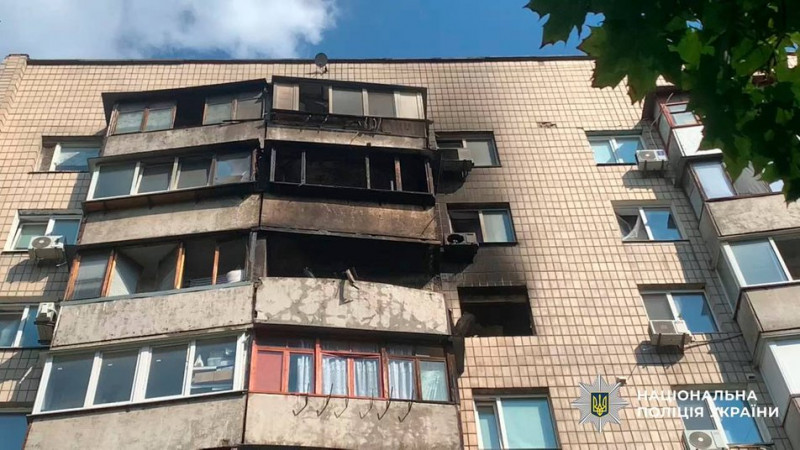 У Києві підозрюваний у злочині підірвав квартиру: поранені троє поліцейських