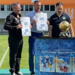 "Наступний "Золотий м'яч" — твій!": у Києві відбулося спецпогашення нового блоку марок