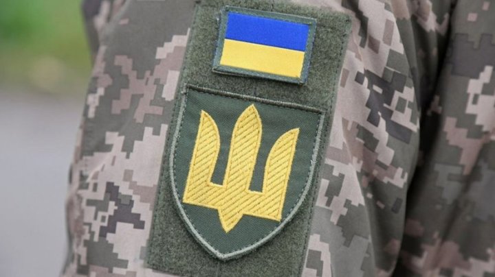 "Важливо не забувати": у Києві на щонедільну акцію зібралися родичі полонених та зниклих безвісти бійців