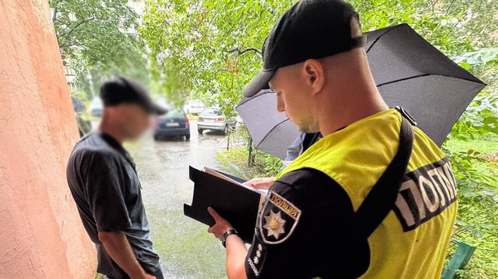 Вибух гранати на столичній Оболоні: правоохоронці повідомили, що затримали підозрюваного