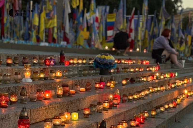 На Майдані Незалежності у Києві відбувся вечір-вшанування загиблих воїнів