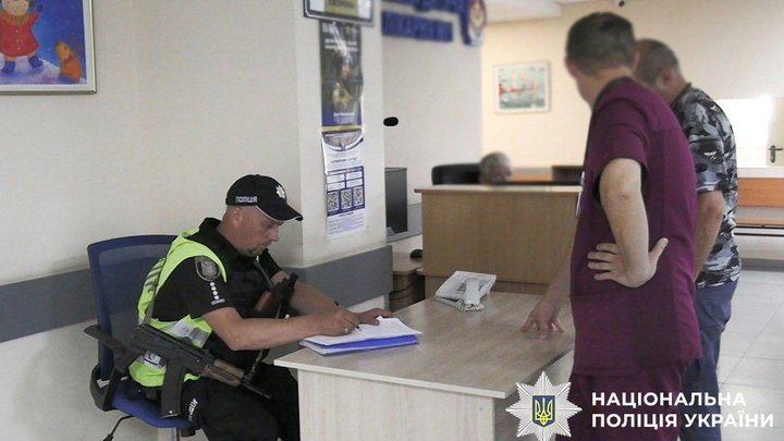 Намагалися реанімувати майже 3 години: у столичній лікарні померла 10-річна дівчинка