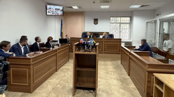 Вбивство на столичному фунікулері: перед ухваленням вироку підозрюваний "покаявся"