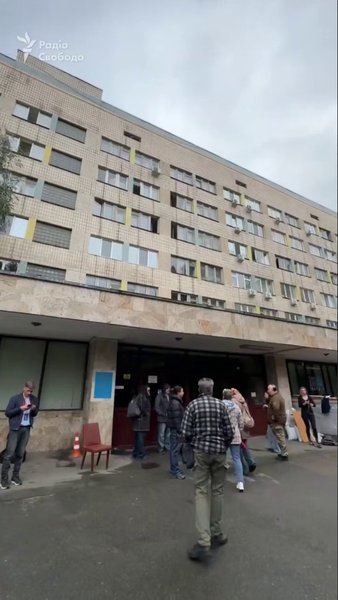 Погибли медсестра и пациент: в сети показали здание Института кардиологии (фото, видео)