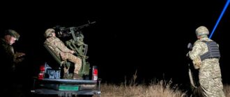 У Києві вночі лунали вибухи: місто та область опинилися під атакою російськиї дронів